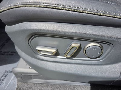 2023 Rivian R1S Adventure