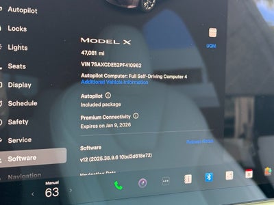 2023 Tesla Model X Standard Range