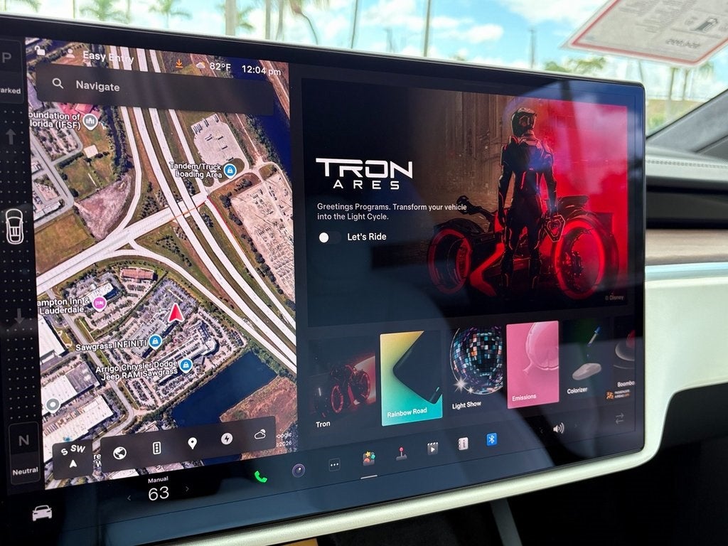 2023 Tesla Model X Standard Range