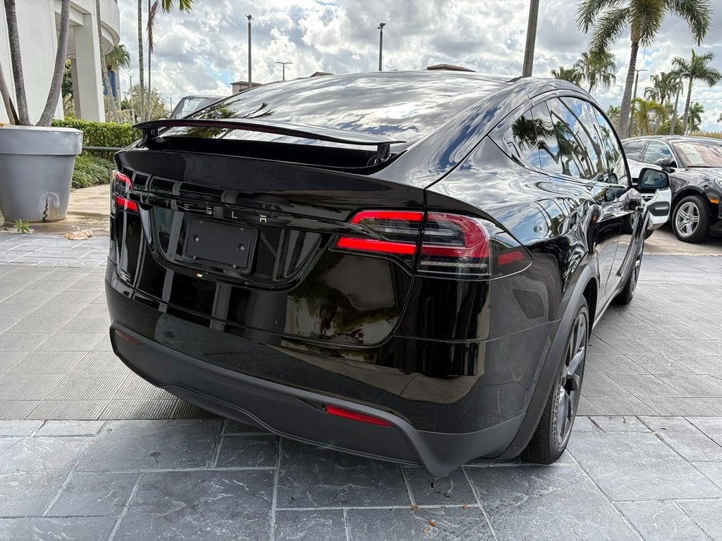 2023 Tesla Model X Standard Range