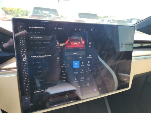 2022 Tesla Model X Base