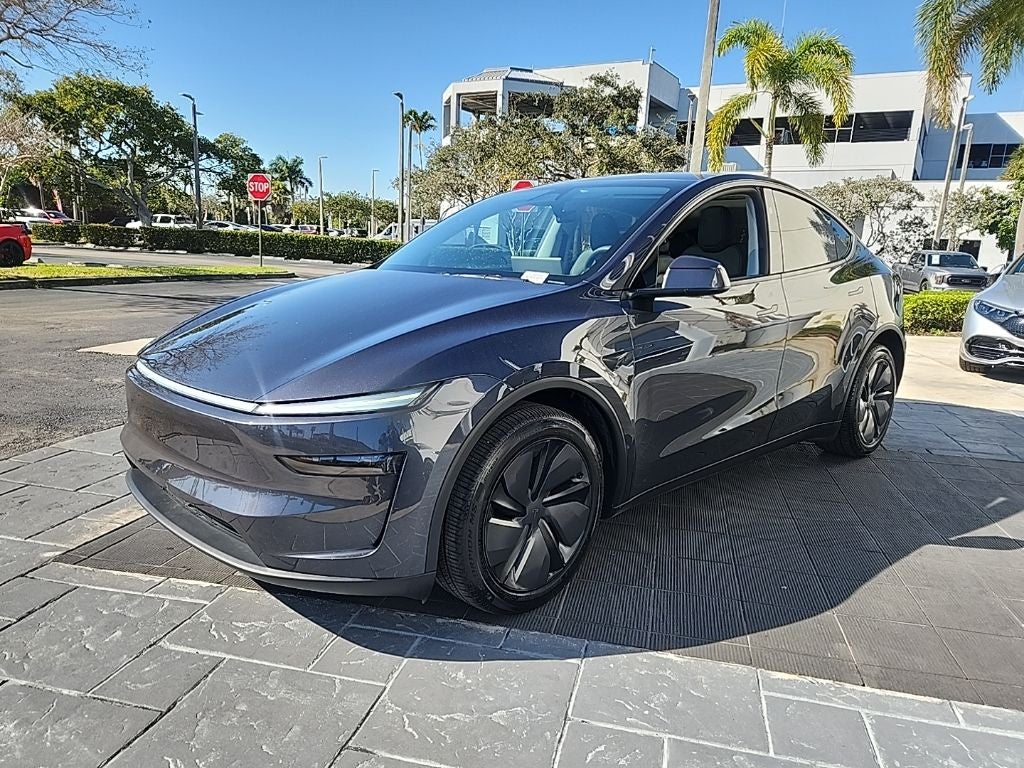 2026 Tesla Model Y Premium