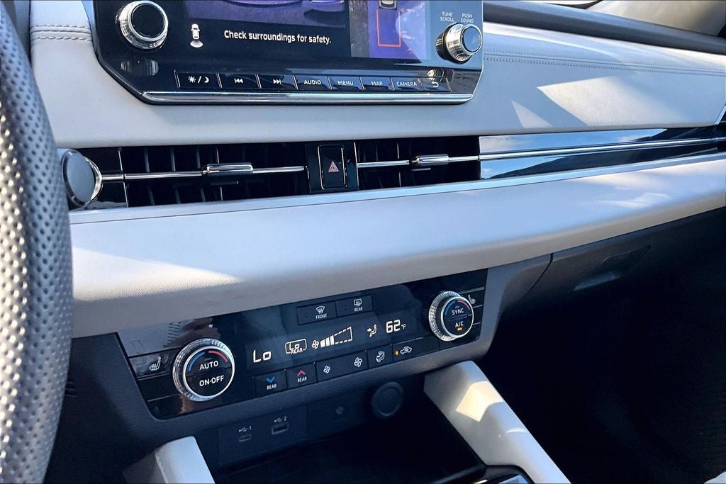 2023 Mitsubishi Outlander SEL