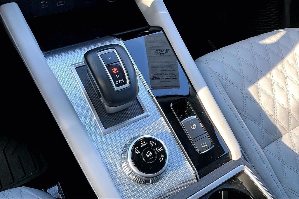 2023 Mitsubishi Outlander SEL