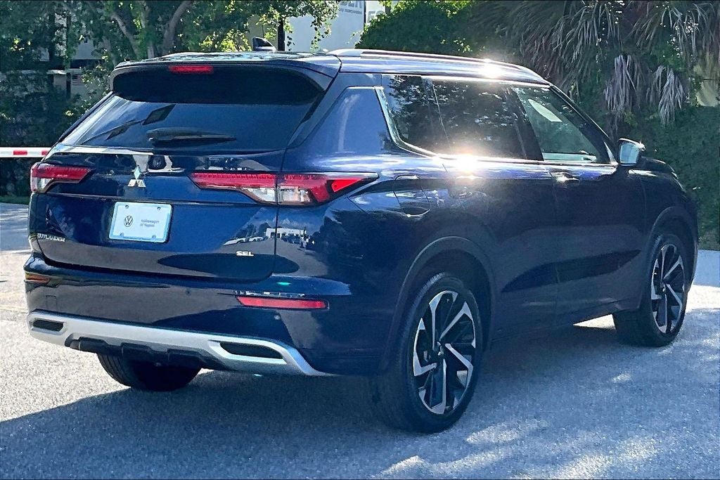 2023 Mitsubishi Outlander SEL