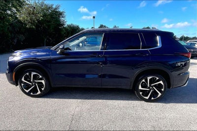 2023 Mitsubishi Outlander SEL
