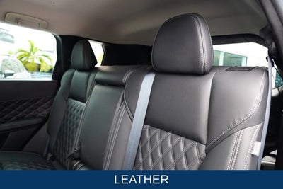 2022 Mitsubishi Outlander SEL