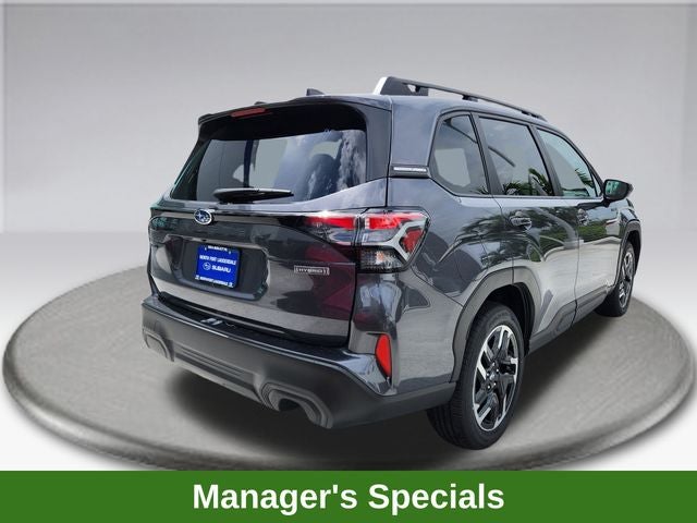 2025 Subaru Forester Premium