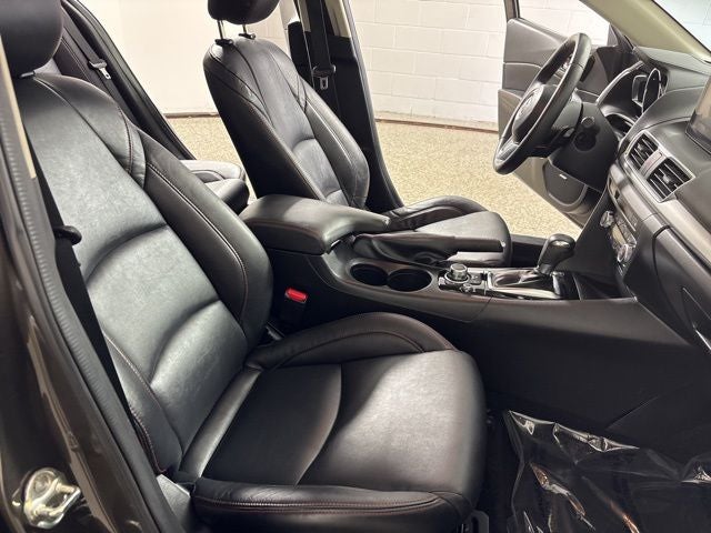 2015 Mazda Mazda3 s Touring Base