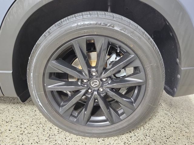 2022 Mazda Mazda CX-9 Carbon Edition