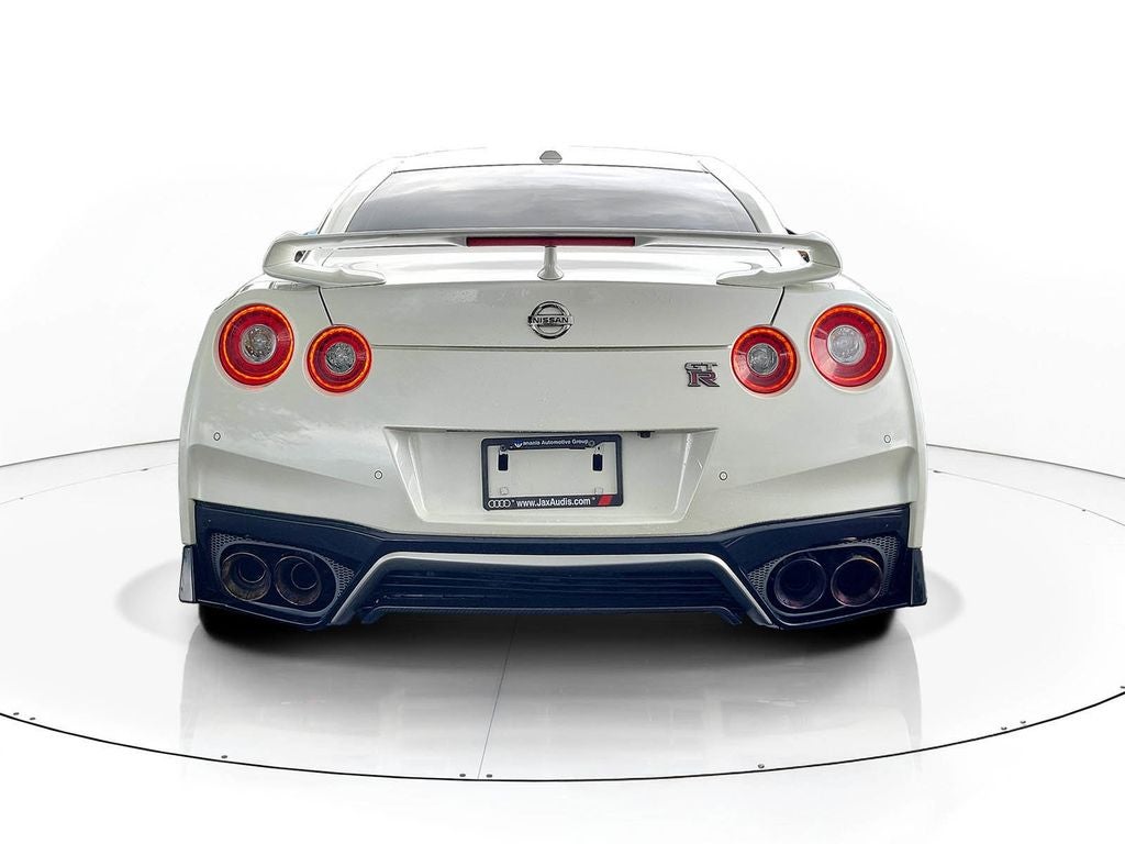 2021 Nissan GT-R Premium