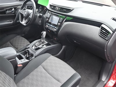 2022 Nissan Rogue Sport SV