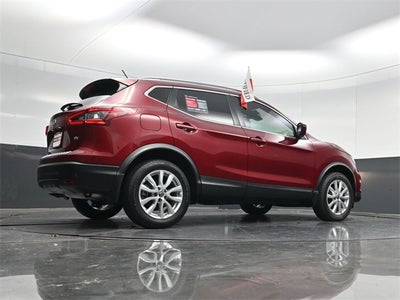 2022 Nissan Rogue Sport SV