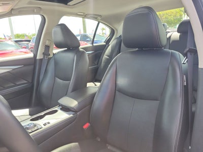 2023 INFINITI Q50 LUXE