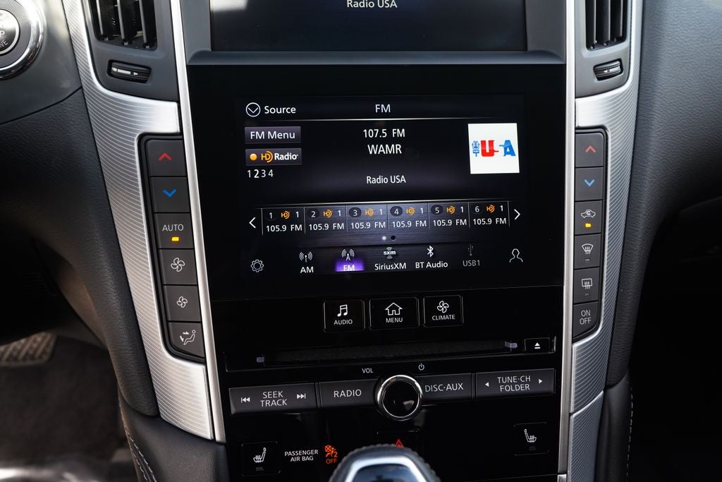 2023 INFINITI Q50 LUXE