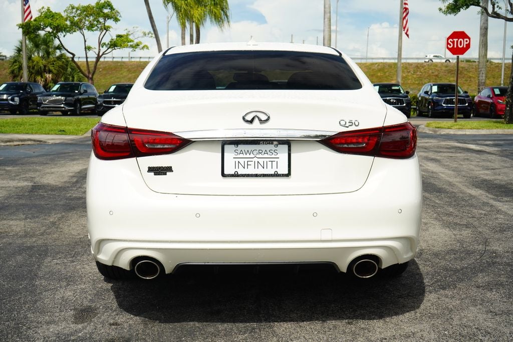2023 INFINITI Q50 LUXE
