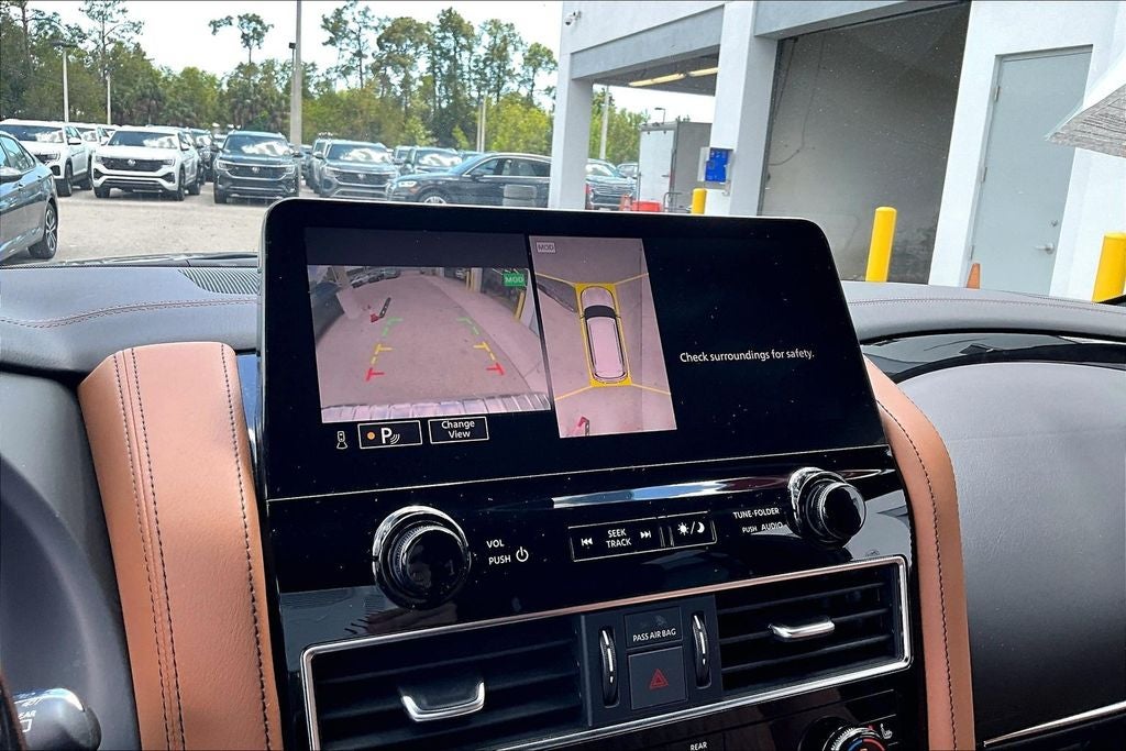 2024 INFINITI QX80 Sensory