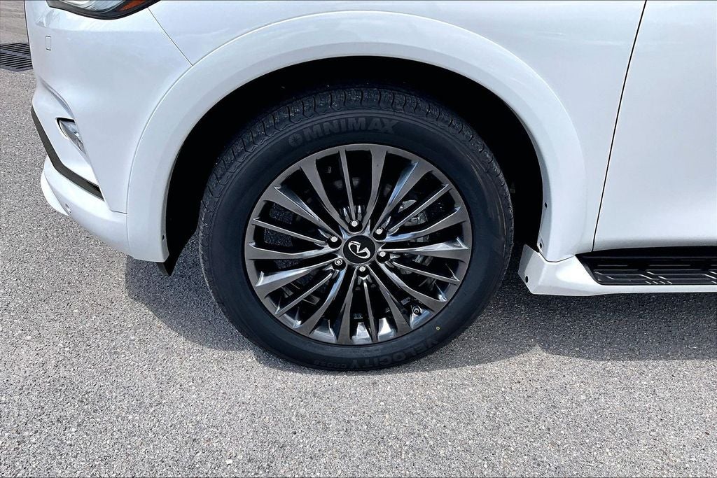 2024 INFINITI QX80 Sensory