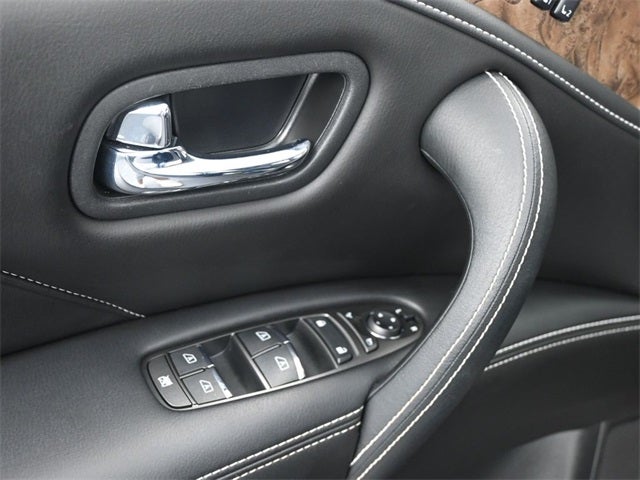 2023 INFINITI QX80 Premium Select