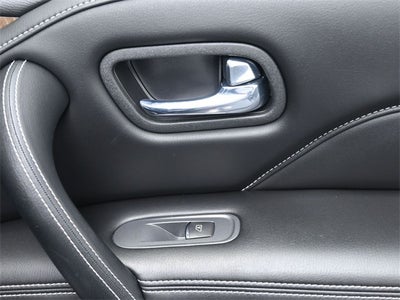 2023 INFINITI QX80 Premium Select