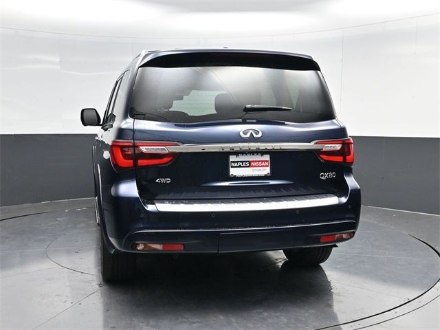 2023 INFINITI QX80 Premium Select