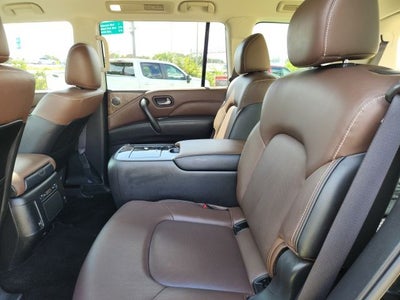 2023 INFINITI QX80 Premium Select