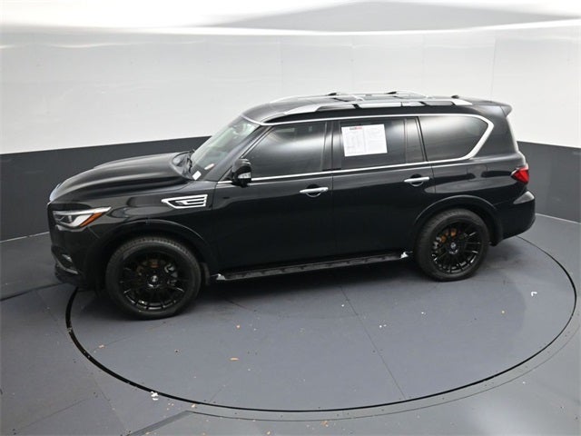 2021 INFINITI QX80 LUXE
