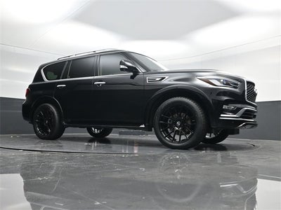 2021 INFINITI QX80 LUXE
