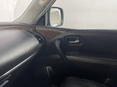 2017 INFINITI QX80 RWD