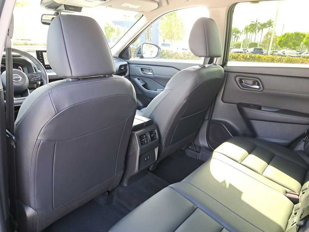 2024 Nissan Rogue SL