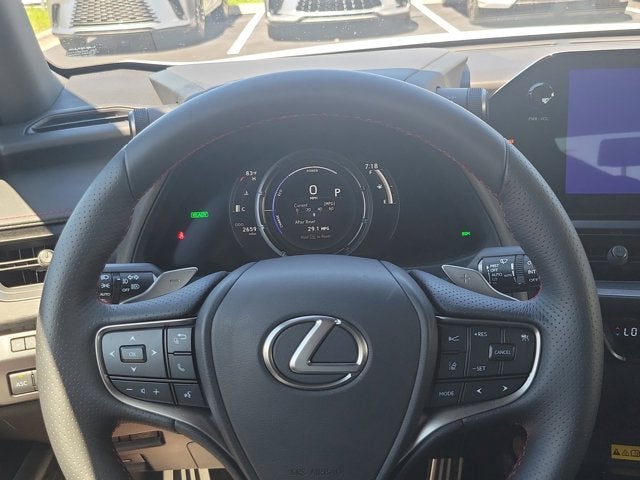 2024 Lexus UX 250h F SPORT Handling