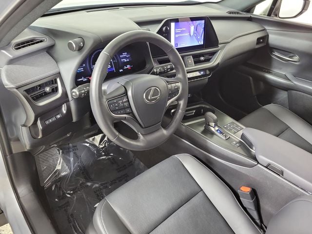 2025 Lexus UX 300h Premium