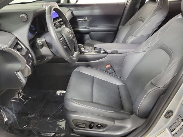 2025 Lexus UX 300h Premium