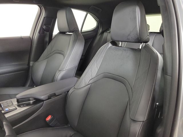 2025 Lexus UX 300h Premium