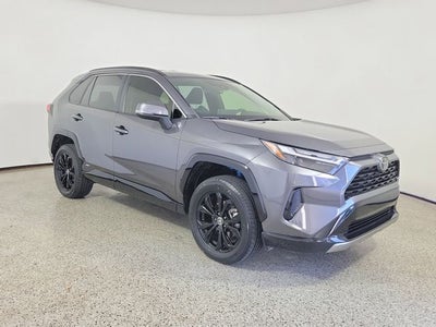 2025 Toyota RAV4 Hybrid SE