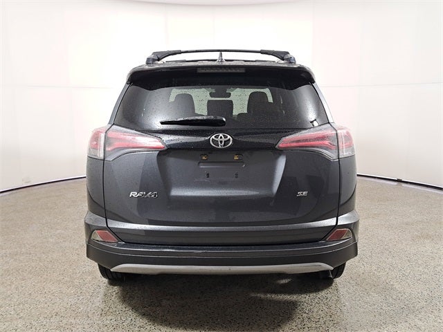 2018 Toyota RAV4 SE