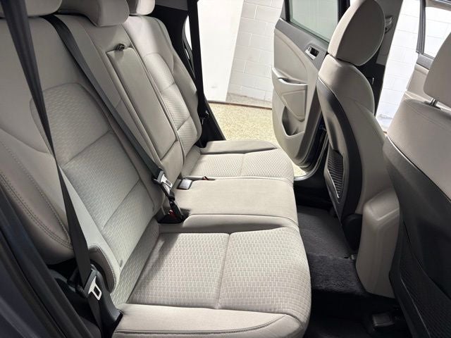 2021 Hyundai Tucson SE