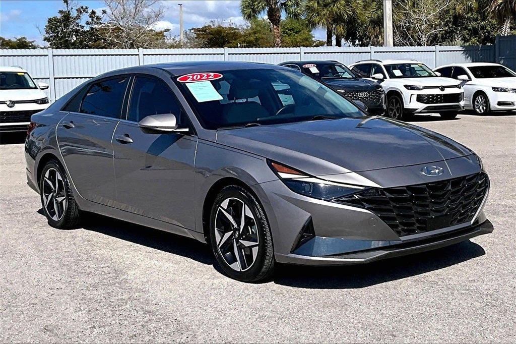 2022 Hyundai Elantra Limited