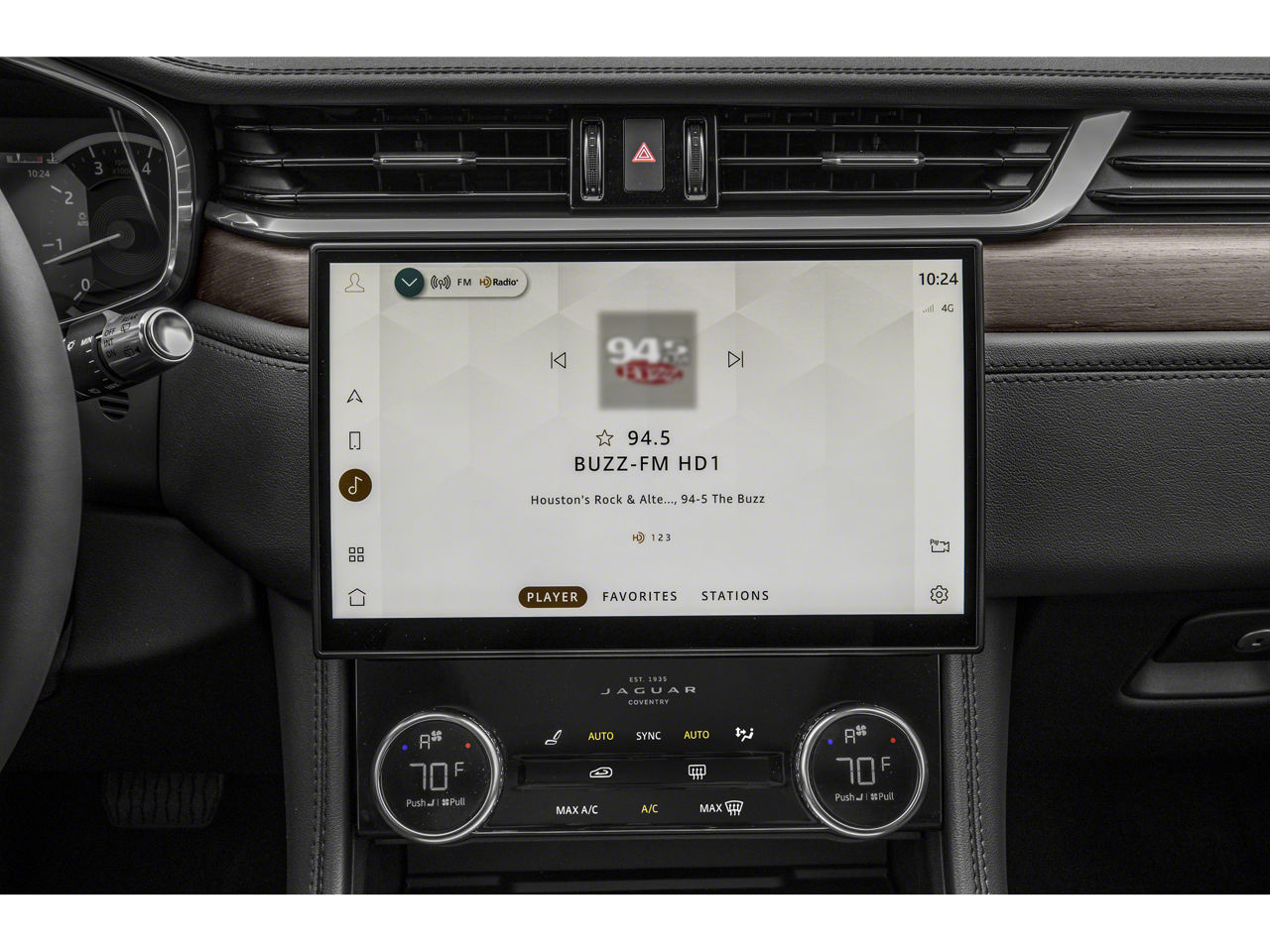 2021 Jaguar F-PACE SVR