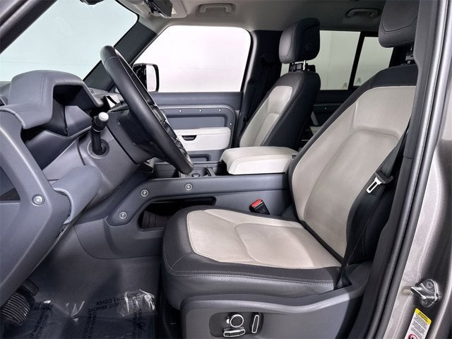 2024 Land Rover Defender X-Dynamic SE