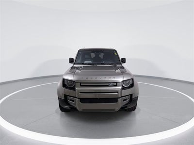 2024 Land Rover Defender X-Dynamic SE