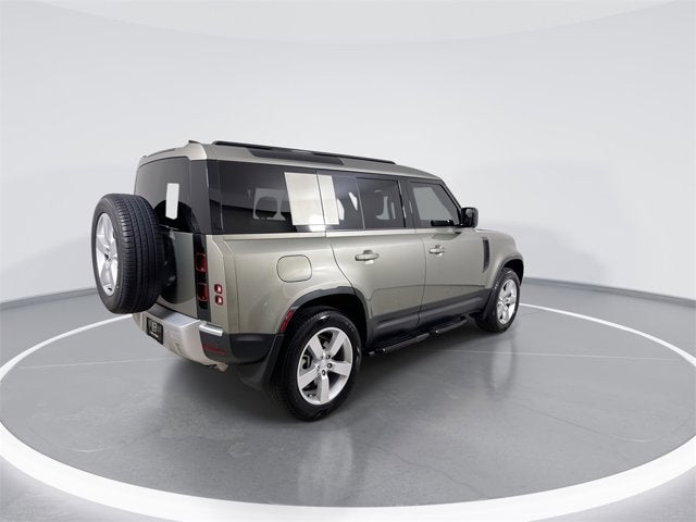 2025 Land Rover Defender S