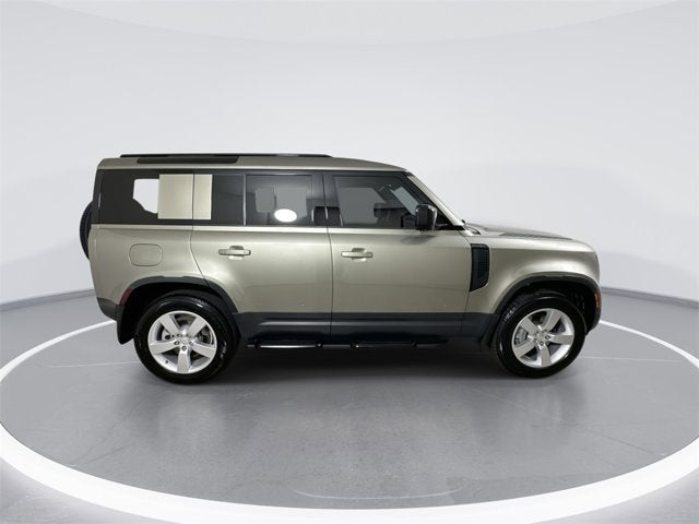 2025 Land Rover Defender S