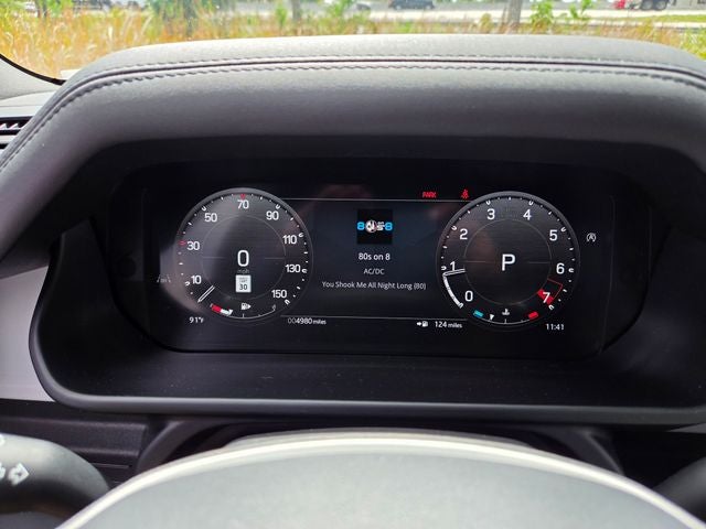 2025 Land Rover Defender S