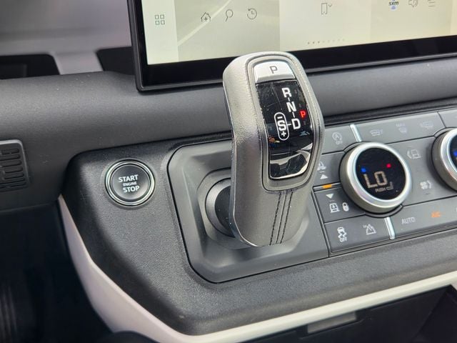 2025 Land Rover Defender S