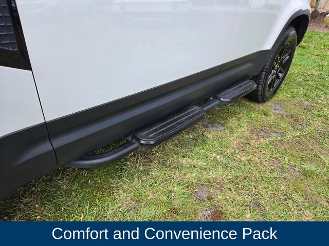 2025 Land Rover Defender S