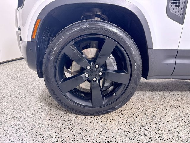 2024 Land Rover Defender S