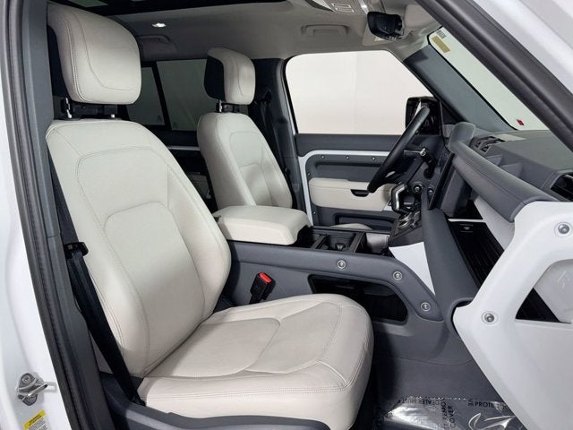 2024 Land Rover Defender S