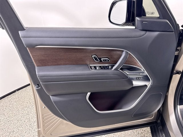 2023 Land Rover Range Rover SE