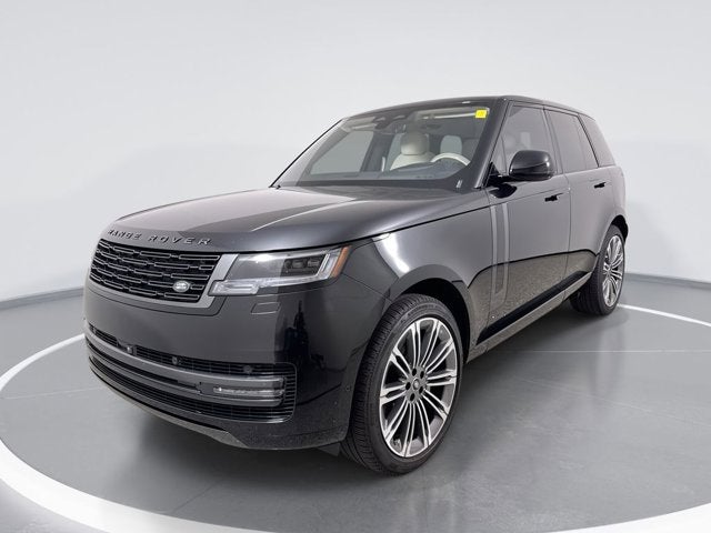 2025 Land Rover Range Rover SE